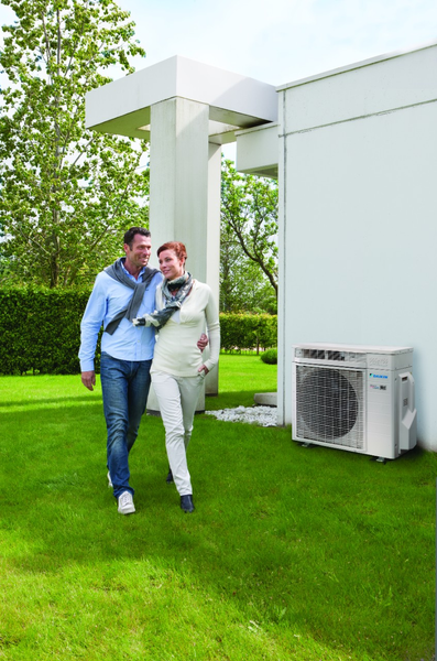 Кондиціонер спліт-система Daikin Ururu Sarara FTXZ50N/RXZ50N FTXZ50N фото
