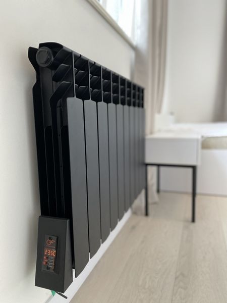 Блок керування-терморегулятор з программатором ERAFLYME 4LTR для електрорадіаторів (чорного кольору) EF-4LTRB фото